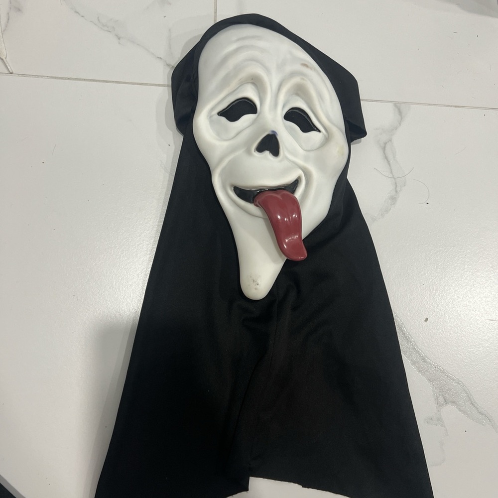 Spooky Ghost Face Kids Costume